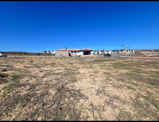 895M² VACANT LAND FOR SALE IN LANGEBAAN COUNTRY ESTATE